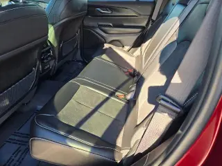 Jeep Grand Cherokee 2025 4x4 Laredo 4dr SUV