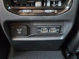 Jeep Grand Cherokee 2025 4x4 Laredo 4dr SUV