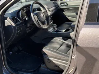 Jeep Grand Cherokee 2021 4x2 Limited 4dr SUV