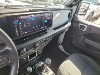 Jeep Wrangler 2024 4x4 Deportivo 2 SUV