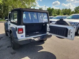 Jeep Wrangler 2024 4x4 Deportivo 2 SUV