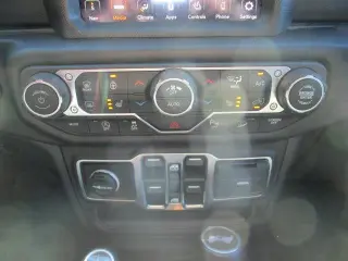 Jeep Wrangler Unlimited 2021 4x4 Sahara 4dr SUV