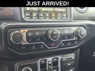 Jeep Wrangler Unlimited 2020 4x4 Sahara 4dr SUV