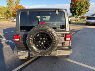 Jeep Wrangler Unlimited 2021 4x4 Deportivo 4SUV