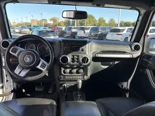 Jeep Wrangler Unlimited 2016 4x4 Rubicon 4dr SUV