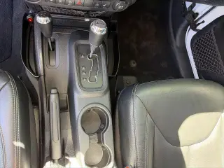 Jeep Wrangler Unlimited 2016 4x4 Sahara 4dr SUV