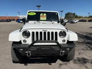 Jeep Wrangler Unlimited 2016 4x4 Sahara 4dr SUV