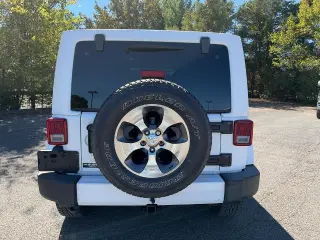 Jeep Wrangler Unlimited 2016 4x4 Sahara 4dr SUV