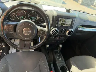 Jeep Wrangler Unlimited 2016 4x4 Sahara 4dr SUV