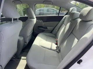 Honda Civic 2012 LX 4dr Sedán 5A