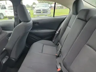 Toyota Corolla 2024 LE 4dr Sedán