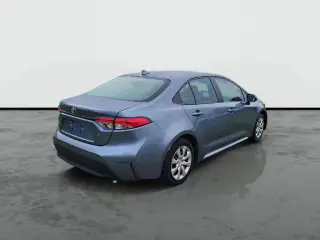 Toyota Corolla 2024 LE 4dr Sedán