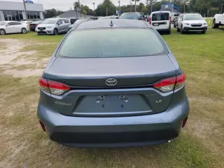 Toyota Corolla 2024 LE 4dr Sedán