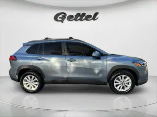 Toyota Corolla Cross 2023 4WD LE 4 puertas Crossover