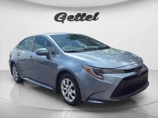 Toyota Corolla 2025 LE 4p Sedan