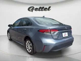 Toyota Corolla 2025 LE 4p Sedan