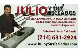 JULIO Y SUS TECLADOS $180/HORA
