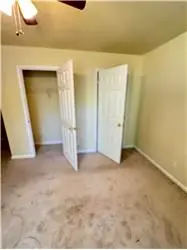 Propiedad de alquiler con 3 dormitorios y 2 baños en Savannah