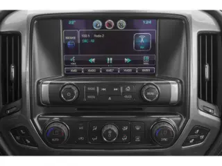 Chevrolet Silverado 1500 2015 4x4 LT 4 puertas Crew Cab caja corta de 5.8 pies