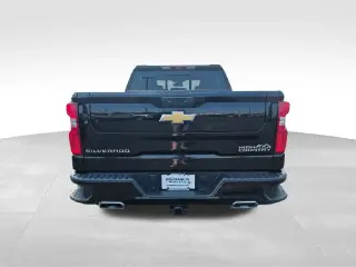 Chevrolet Silverado 1500 2022 4x4 High Country 4dr Crew Cab 5.8 ft. SB