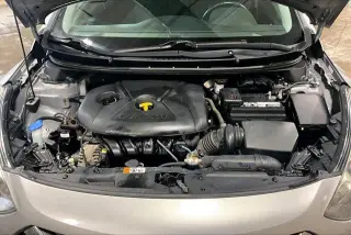 Hyundai ELANTRA GT 2013 4dr Hatchback 6M