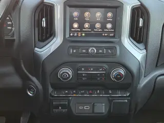 Chevrolet Silverado 1500 2024 4x4 Custom Trail Boss 4dr Crew Cab 5.8 ft. SB