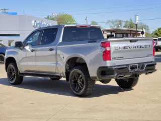 Chevrolet Silverado 1500 2024 4x4 Custom Trail Boss 4dr Crew Cab 5.8 ft. SB