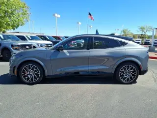 Ford Mustang Mach-E 2023 AWD GT 4dr SUV