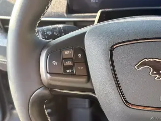 Ford Mustang Mach-E 2025 AWD GT 4dr SUV