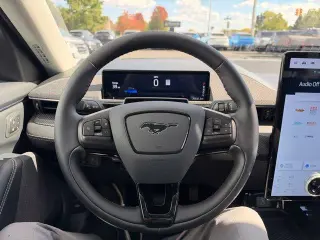Ford Mustang Mach-E 2024 AWD Premium 4dr SUV