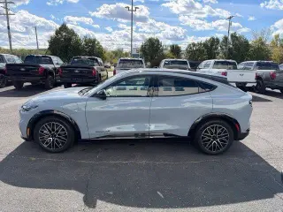 Ford Mustang Mach-E 2024 AWD Premium 4dr SUV