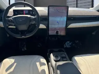 Ford Mustang Mach-E 2023 Premium 4 puertas SUV