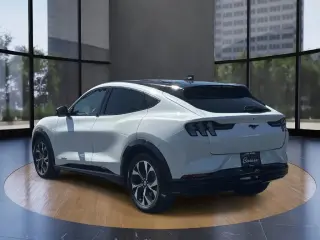 Ford Mustang Mach-E 2023 Premium 4 puertas SUV