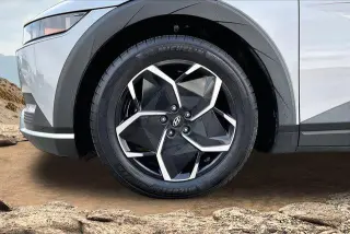 Hyundai IONIQ 5 2024 AWD SEL 4dr Crossover