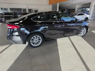Ford Fusion Hybrid 2019 SE 4dr Sedán