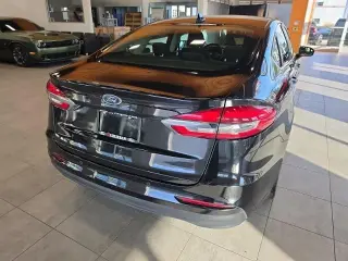 Ford Fusion Hybrid 2019 SE 4dr Sedán