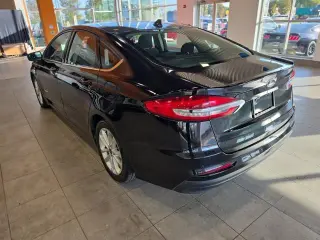 Ford Fusion Hybrid 2019 SE 4dr Sedán