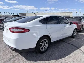 Ford Fusion 2014 S 4dr Sedán