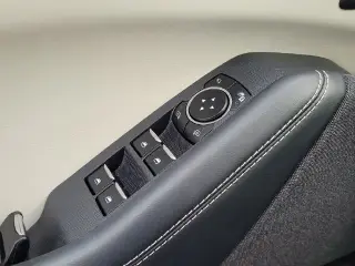 Ford Mustang Mach-E 2023 Premium 4dr SUV