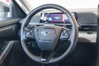Ford Mustang Mach-E 2023 SUV de 4 puertas Select