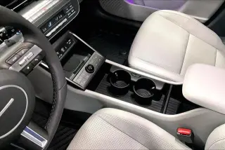 Hyundai KONA 2026 AWD Limited 4 puertas SUV