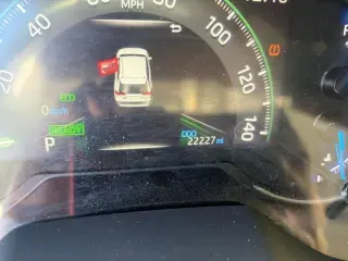 Toyota RAV4 Híbrido 2023 AWD XLE Premium SUV de 4 puertas