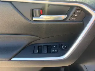 Toyota RAV4 Híbrido 2023 AWD XLE Premium SUV de 4 puertas