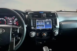 Toyota 4Runner 2021 4x4 TRD Off-Road SUV de 4 puertas