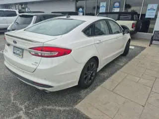 Ford Fusion 2018 SE Sedán 4 puertas