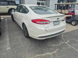 Ford Fusion 2018 SE Sedán 4 puertas