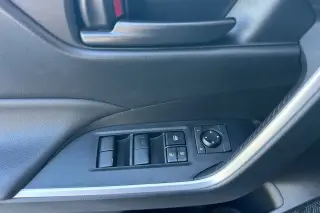 Toyota RAV4 2022 LE SUV de 4 puertas