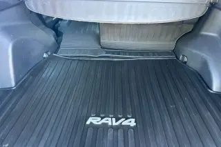 Toyota RAV4 2022 LE SUV de 4 puertas