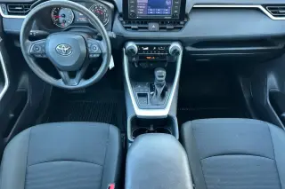 Toyota RAV4 2022 LE SUV de 4 puertas