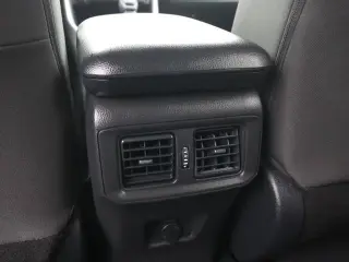 Toyota RAV4 2025 LE SUV de 4 puertas